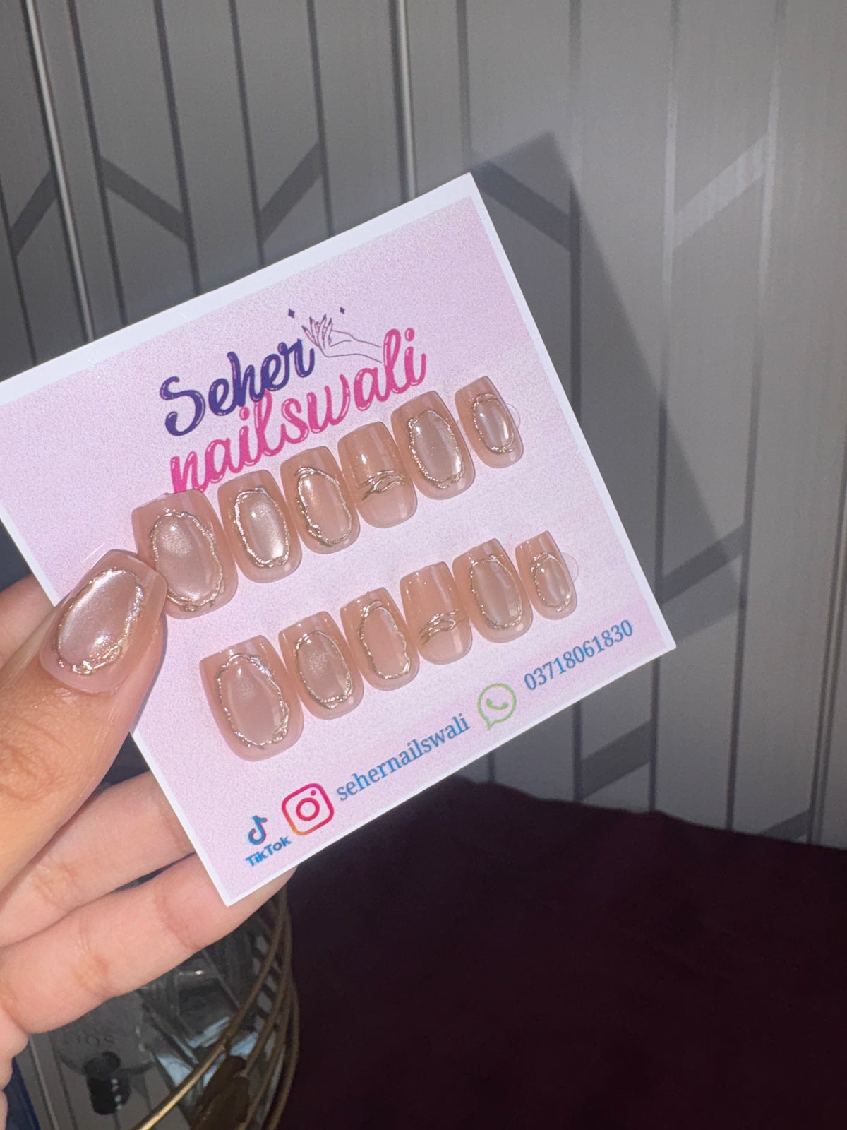 Nude Chrome Press-On Nail Set